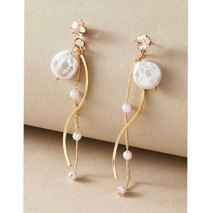 Rhinestone & Pearls Drop Earrings